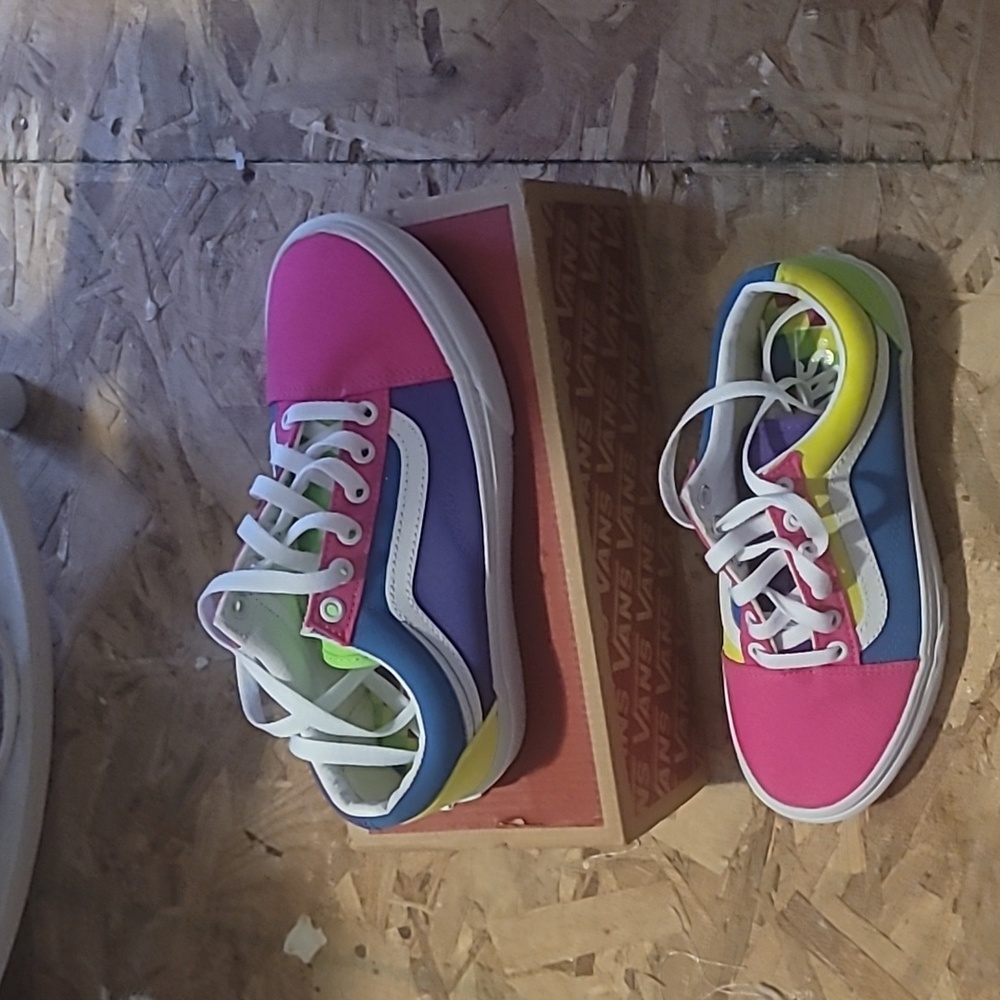 NIB Vans Old Skool Lo Skate Sneakers Shoe Neon Colorblock W-5.5 M-4 Lace up - Picture 2 of 7